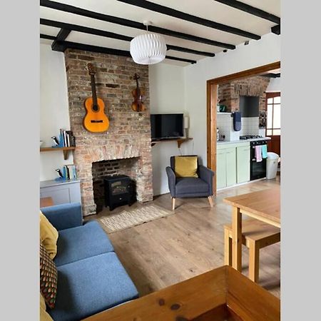200 Year Old Large Townhouse With Sea Views Villa Scarborough Exterior photo